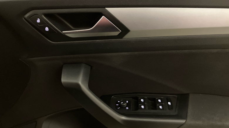 Volkswagen T-Roc 1.0 TSI Life 5dr Petrol Hatchback